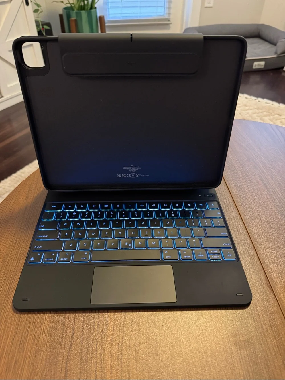 ESR Magnetic Keyboard